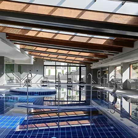 Cozy In Luxury St Ivan Rilski -free Wellness & Parking- *