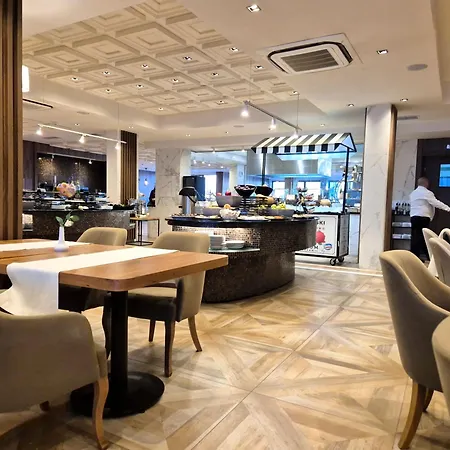 Cozy In Luxury St Ivan Rilski -free Wellness & Parking- Апартаменты *